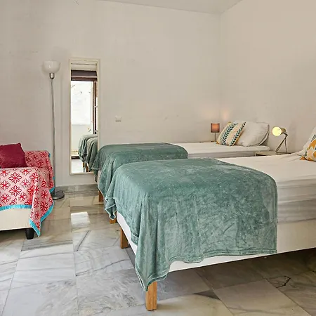 3 Bedroom Townhouse Golf Front, Miraflores *