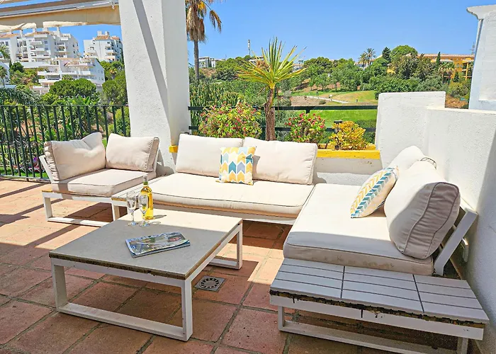 3 Bedroom Townhouse Golf Front, Miraflores *