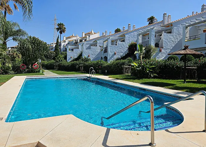 3 Bedroom Townhouse Golf Front, Miraflores *